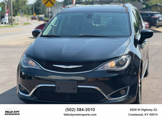 Used 2018 Chrysler Pacifica Touring-L image 1