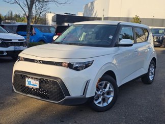 New 2025 Kia Soul LX image 1