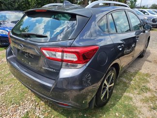 Used 2019 Subaru Impreza 2.0i Premium image 1