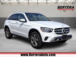 Used 2020 Mercedes-Benz GLC 300 4MATIC image 1