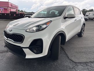 Used 2022 Kia Sportage LX image 1