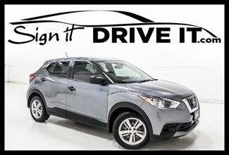 Used 2020 Nissan Kicks S image 1