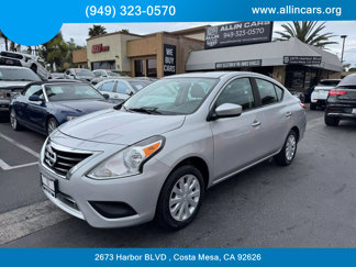 Used 2018 Nissan Versa SV image 1