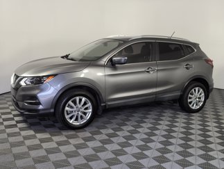 Used 2020 Nissan Rogue Sport SV image 1