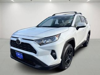 Used 2019 Toyota RAV4 XLE w/ Convenience Package image 1