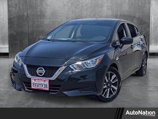 Used 2021 Nissan Versa SV image 1