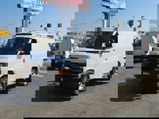 Used 2019 Chevrolet Express 3500 w/ Driver Convenience Package image 1