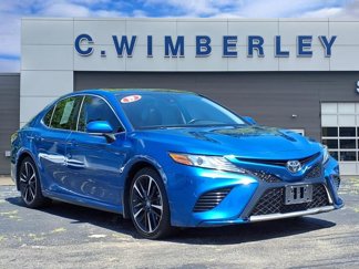 Used 2019 Toyota Camry XSE image 1