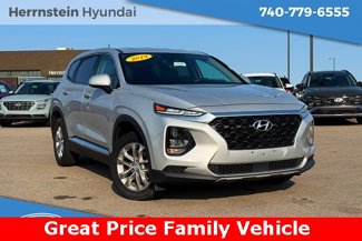 Used 2019 Hyundai Santa Fe SE image 1