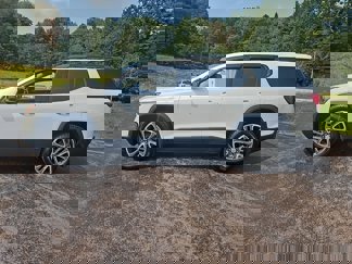 Used 2018 GMC Acadia SLT video 2