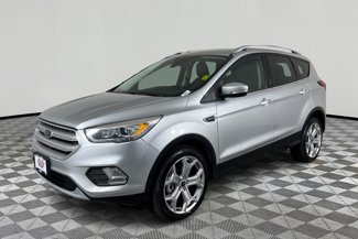 Used 2019 Ford Escape Titanium w/ U9j03 - Titanium Tow Package image 1