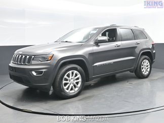 Used 2021 Jeep Grand Cherokee Laredo image 1