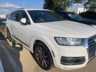 Used 2017 Audi Q7 3.0T Prestige image 1