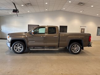 Used 2015 GMC Sierra 1500 SLT w/ Max Trailering Package image 1