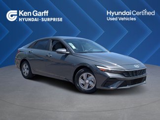Certified 2025 Hyundai Elantra SE image 1
