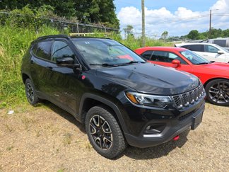 Used 2024 Jeep Compass Trailhawk image 1