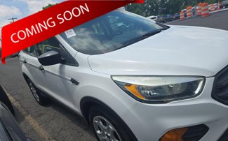 Used 2017 Ford Escape S image 1