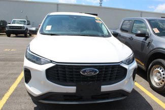 Used 2023 Ford Escape Active image 1