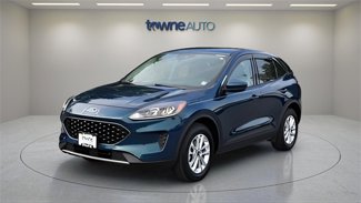 Used 2020 Ford Escape SE image 1