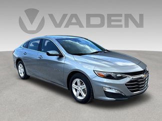 Used 2024 Chevrolet Malibu LT image 1
