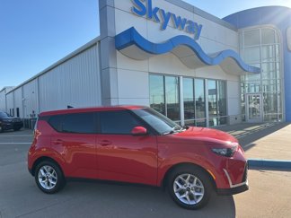 Used 2024 Kia Soul LX w/ Option Group 015 image 1