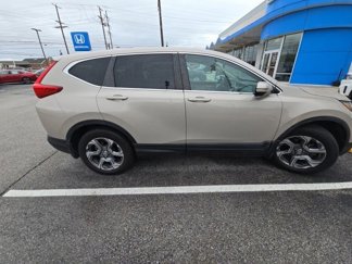 Used 2019 Honda CR-V EX image 1