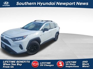 Used 2021 Toyota RAV4 LE image 1