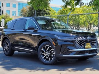 New 2025 Lincoln Nautilus Premier w/ Equipment Group 102A image 1