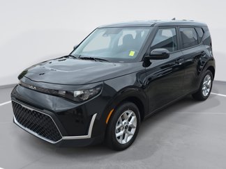 New 2025 Kia Soul LX image 1