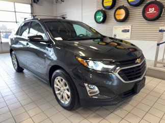 Used 2018 Chevrolet Equinox LT image 1