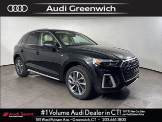 Used 2023 Audi Q5 2.0T Premium w/ Convenience Package image 1