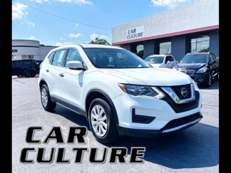 Used 2018 Nissan Rogue S image 1