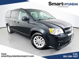Used 2019 Dodge Grand Caravan SXT image 1