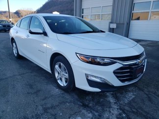 Used 2024 Chevrolet Malibu LT image 1