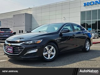 Used 2022 Chevrolet Malibu LT image 1