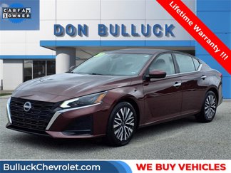 Used 2023 Nissan Altima 2.5 SV image 1