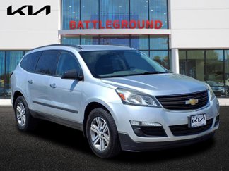 Used 2017 Chevrolet Traverse LS image 1