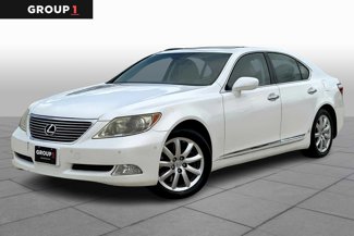 Used 2009 Lexus LS 460 AWD w/ Comfort Seating Pkg image 1