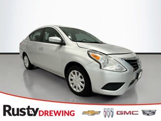 Used 2016 Nissan Versa SV image 1