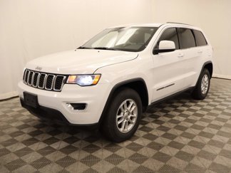 Used 2018 Jeep Grand Cherokee Laredo image 1