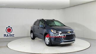Used 2022 Chevrolet Trax LT w/ LT Convenience Package image 1