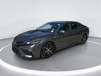 Used 2021 Toyota Camry SE image 1