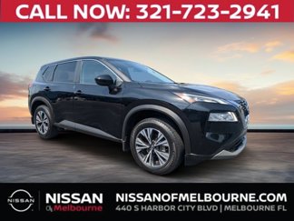 Used 2023 Nissan Rogue SV image 1