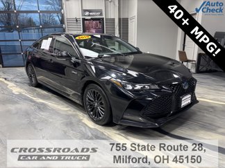 Used 2019 Toyota Avalon XSE image 1