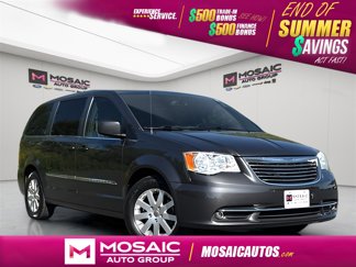 Used 2016 Chrysler Town & Country Touring image 1
