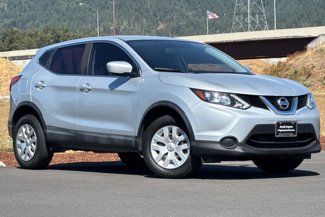 Used 2018 Nissan Rogue Sport S image 1