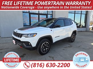 Used 2024 Jeep Compass Trailhawk image 1
