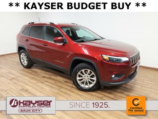 Used 2019 Jeep Cherokee Latitude w/ Cold Weather Group image 1