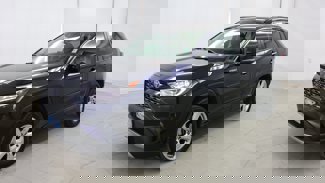 Used 2020 Toyota RAV4 Limited image 1