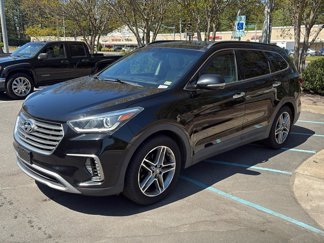 Used 2017 Hyundai Santa Fe SE image 1